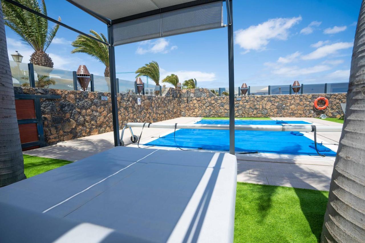 Sea Breeze Villas Lapa And Claca Playa Blanca  Exteriér fotografie