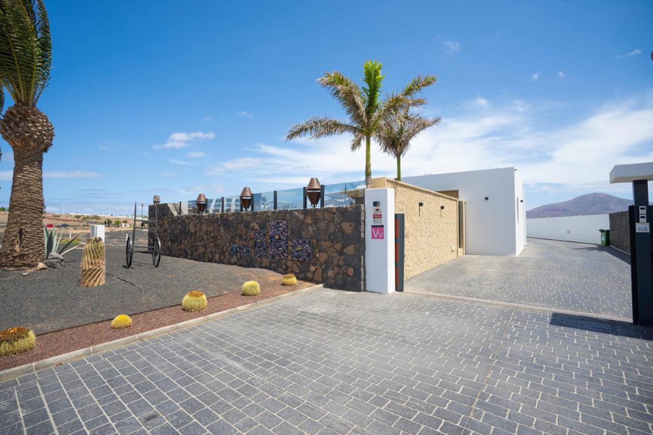 Sea Breeze Villas Lapa And Claca Playa Blanca  Exteriér fotografie