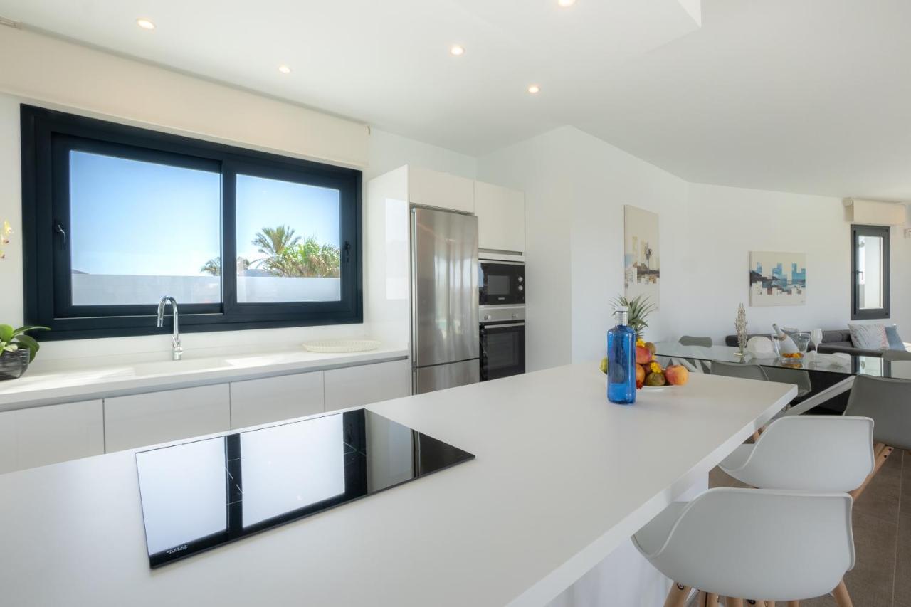 Sea Breeze Villas Lapa And Claca Playa Blanca  Exteriér fotografie
